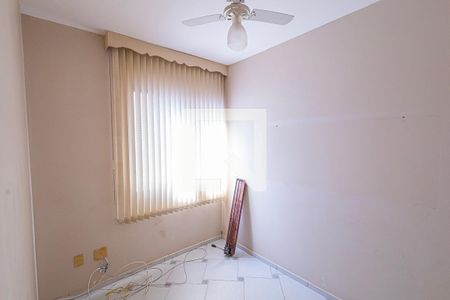 Quarto 2 de apartamento para alugar com 2 quartos, 60m² em Castelo, Belo Horizonte