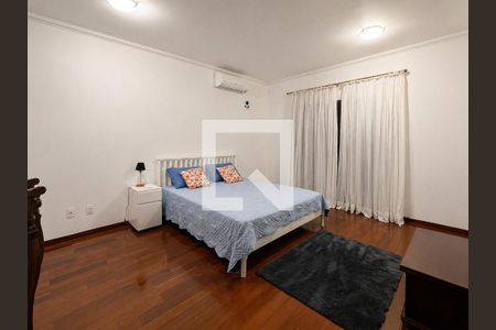 Quarto de casa à venda com 4 quartos, 400m² em Parque das Universidades, Campinas