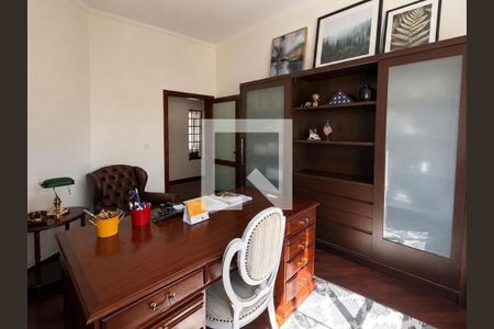 Quarto de casa à venda com 4 quartos, 400m² em Parque das Universidades, Campinas