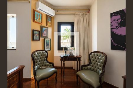 Sala de casa à venda com 4 quartos, 400m² em Parque das Universidades, Campinas