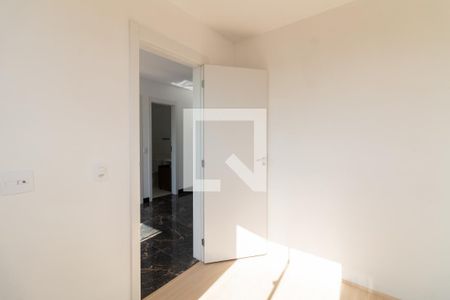 Quarto 1 de apartamento para alugar com 2 quartos, 32m² em Jardim Peri Peri, São Paulo