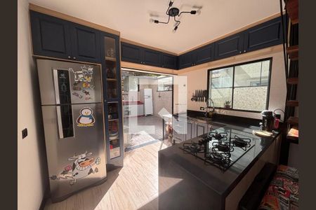 Cozinha de casa à venda com 2 quartos, 59m² em Jardim California, Barueri