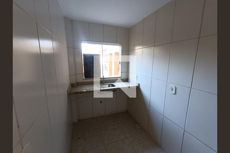 Studio de kitnet/studio para alugar com 1 quarto, 30m² em Extensão Serramar, Rio das Ostras