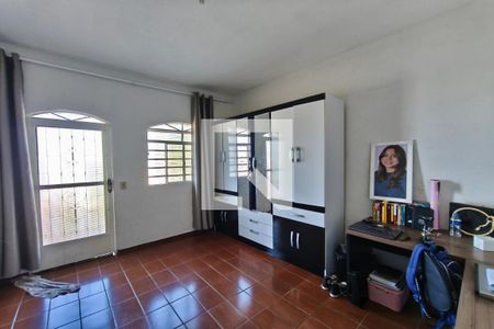 Sala de casa à venda com 2 quartos, 239m² em Jardim Santa Lúcia, Campinas
