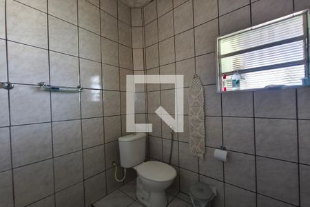 Banheiro Suíte de casa à venda com 2 quartos, 239m² em Jardim Santa Lúcia, Campinas