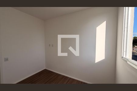 Quarto 1 de apartamento para alugar com 2 quartos, 43m² em Parque Amazonia, Goiânia