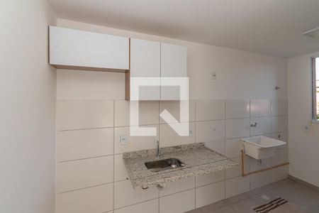 Cozinha e Área de Serviço de apartamento para alugar com 2 quartos, 55m² em Parque Orestes Ongaro, Sumaré