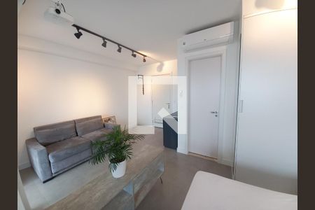 Quarto/Sala de kitnet/studio para alugar com 1 quarto, 35m² em Campos Elíseos, São Paulo