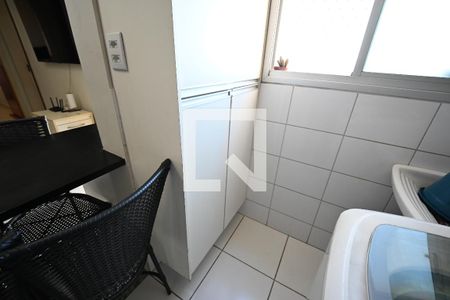 Apartamento à venda com 2 quartos, 48m² em Parque Oeste Industrial, Goiânia