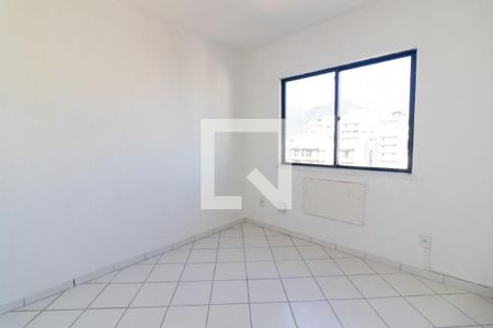 Apartamento à venda com 2 quartos, 68m² em Vila Valqueire, Rio de Janeiro