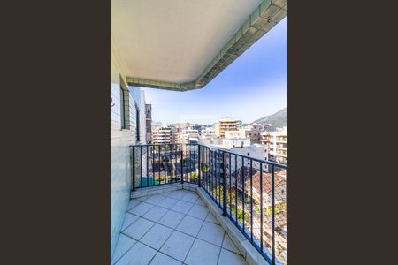 Apartamento à venda com 2 quartos, 68m² em Vila Valqueire, Rio de Janeiro