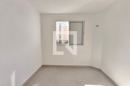 Quarto 2 de apartamento para alugar com 2 quartos, 44m² em Fundacao da Casa Popular, Campinas