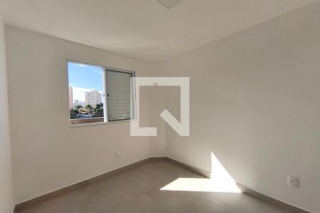 Quarto 2 de apartamento para alugar com 2 quartos, 44m² em Fundacao da Casa Popular, Campinas