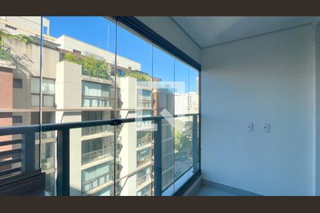 Varanda de kitnet/studio para alugar com 1 quarto, 41m² em Pinheiros, São Paulo