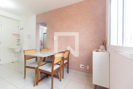 Sala de apartamento para alugar com 2 quartos, 33m² em Parque Fongaro, São Paulo