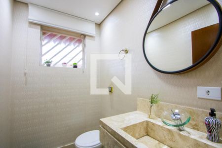 Lavabo de casa à venda com 3 quartos, 190m² em Vila Floresta, Santo André