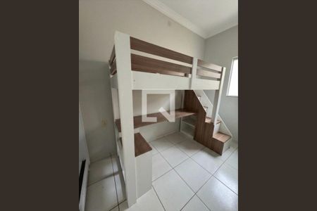 Casa para alugar com 4 quartos, 140m² em Tubalina, Uberlândia
