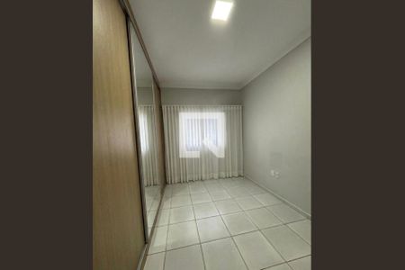 Casa para alugar com 4 quartos, 140m² em Tubalina, Uberlândia