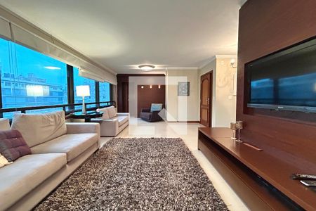 Sala  de apartamento para alugar com 4 quartos, 207m² em Centro, Florianópolis