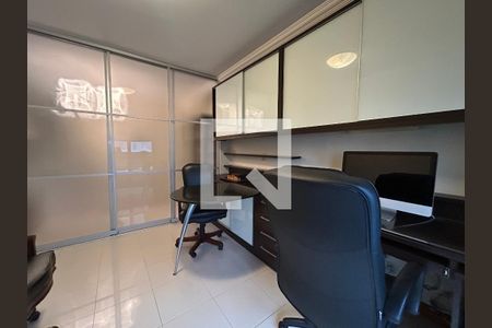 Quarto 1 de apartamento para alugar com 4 quartos, 207m² em Centro, Florianópolis