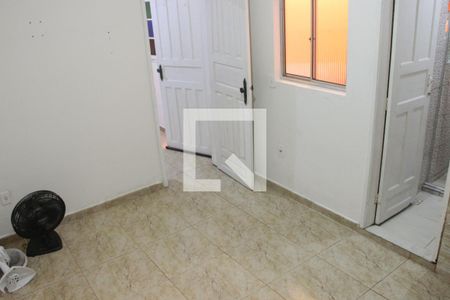 Cozinha de casa para alugar com 1 quarto, 50m² em Peró, Cabo Frio
