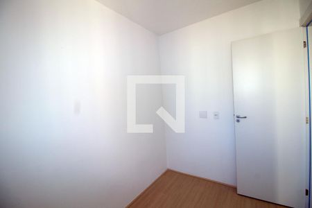Quarto 2 de apartamento para alugar com 2 quartos, 38m² em Irajá, Rio de Janeiro
