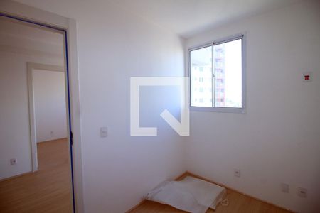 Quarto 2 de apartamento para alugar com 2 quartos, 38m² em Irajá, Rio de Janeiro