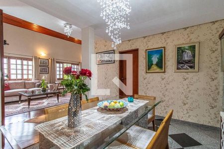 Casa à venda com 3 quartos, 278m² em Mooca, São Paulo
