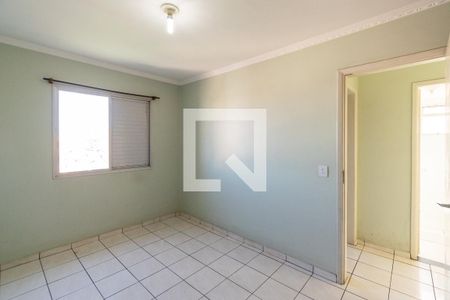 Quarto 1 de apartamento para alugar com 2 quartos, 50m² em Jardim Oriental, São Paulo