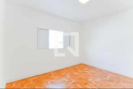 Suíte de casa para alugar com 3 quartos, 187m² em Vila Camargos, Guarulhos
