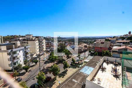 Vista da Sala de apartamento à venda com 3 quartos, 95m² em Caiçara-adelaide, Belo Horizonte
