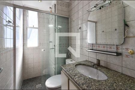Banheiro da suite de apartamento para alugar com 3 quartos, 97m² em Manacás, Belo Horizonte