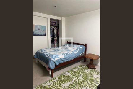 Casa à venda com 3 quartos, 300m² em Parque Continental, São Paulo