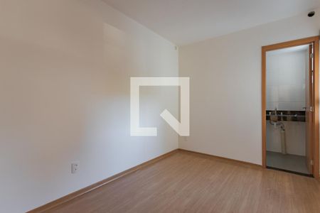 Suíte de apartamento para alugar com 2 quartos, 55m² em Jardim Carvalho, Porto Alegre