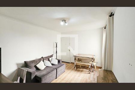 Apartamento para alugar com 2 quartos, 55m² em Parque Jose Alex Andre, Carapicuíba