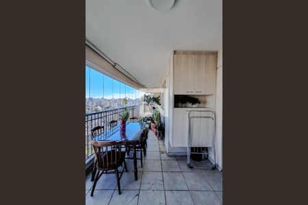 Varanda da Sala de apartamento à venda com 4 quartos, 178m² em Cambuci, São Paulo