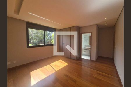 Casa à venda com 4 quartos, 397m² em Alphaville, Nova Lima