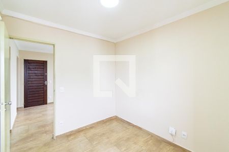 Quarto 1 de apartamento para alugar com 2 quartos, 48m² em Vila Guarani, São Paulo