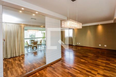 Apartamento à venda com 3 quartos, 177m² em Campo Belo, São Paulo