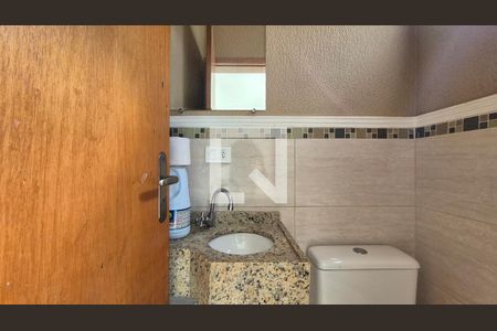 Lavabo de casa para alugar com 2 quartos, 86m² em Jardim Santo Antônio, Santo André