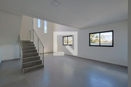Casa à venda com 3 quartos, 143m² em Conjunto Habitacional Vila Maria, Lagoa Santa