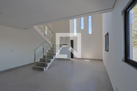 Casa à venda com 3 quartos, 143m² em Conjunto Habitacional Vila Maria, Lagoa Santa
