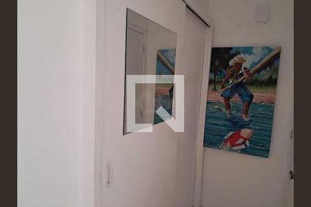Apartamento à venda com 2 quartos, 56m² em Jardim Roberto, Osasco