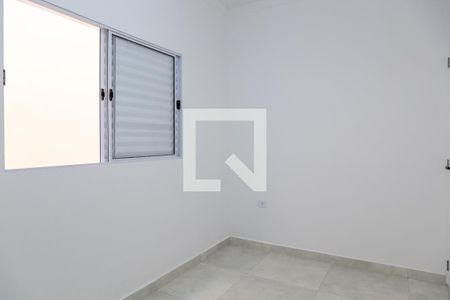 Quarto 1 de casa para alugar com 2 quartos, 66m² em Jardim Adriana, Guarulhos