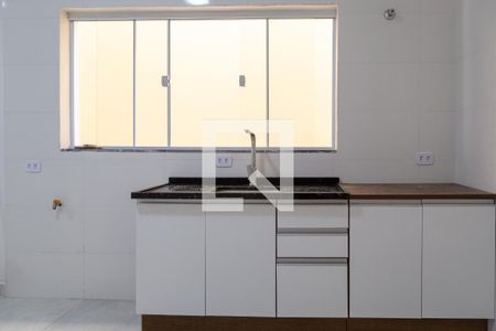 Sala e Cozinha de casa para alugar com 2 quartos, 66m² em Jardim Adriana, Guarulhos