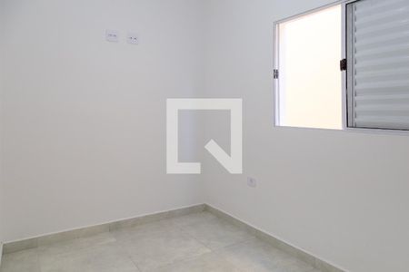 Quarto 1 de casa para alugar com 2 quartos, 66m² em Jardim Adriana, Guarulhos