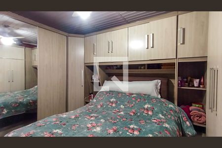 Suite  de casa à venda com 3 quartos, 150m² em Vila Nova, Porto Alegre