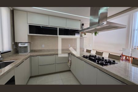 Casa de Condomínio à venda com 4 quartos, 568m² em Gran Royalle, Lagoa Santa