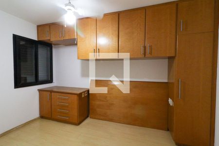 Quarto de apartamento para alugar com 3 quartos, 82m² em Mansões Santo Antônio, Campinas