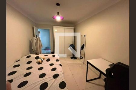 Casa à venda com 4 quartos, 142m² em Jardim Mutinga, São Paulo
